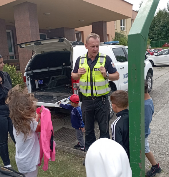 Bezpečnostn&iacute; workshop s preventistou Městsk&eacute; policie v azylov&eacute;m domě