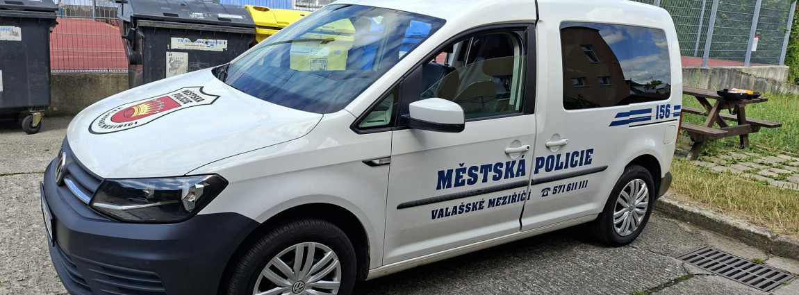 🚓 Nav&scaron;t&iacute;vil n&aacute;s str&aacute;žn&iacute;k Městsk&eacute; policie 🚓
