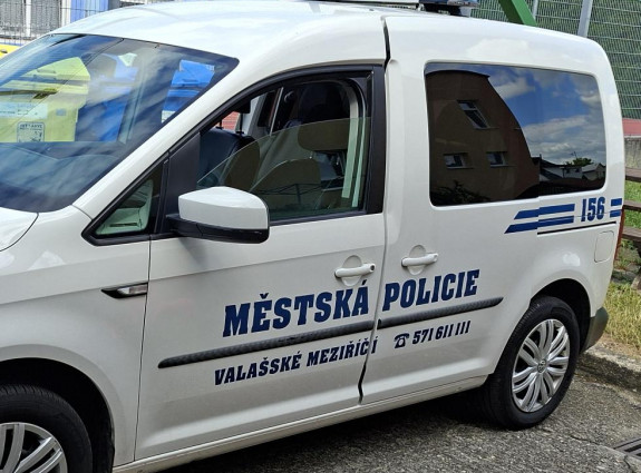 🚓 Nav&scaron;t&iacute;vil n&aacute;s str&aacute;žn&iacute;k Městsk&eacute; policie 🚓