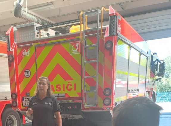 🚒 Nav&scaron;t&iacute;vili jsme hasičskou stanici 🚒