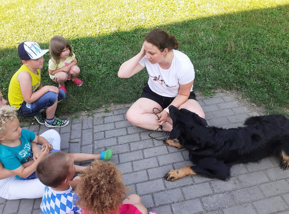 Psí návštěva v Azylovém domě