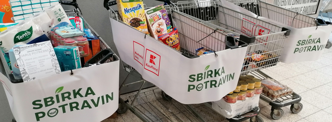 Solidarita lid&iacute; naplnila Centrum soci&aacute;lně-materi&aacute;ln&iacute; pomoci