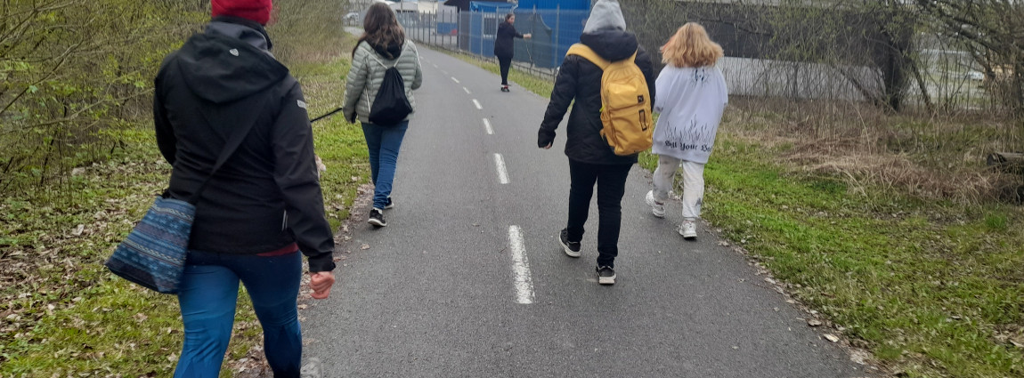 Nejsme lhostejn&iacute; ke sv&eacute;mu okol&iacute;&hellip;