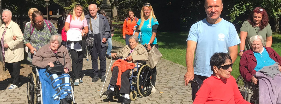 Dobrovolníci dnes slaví svátek